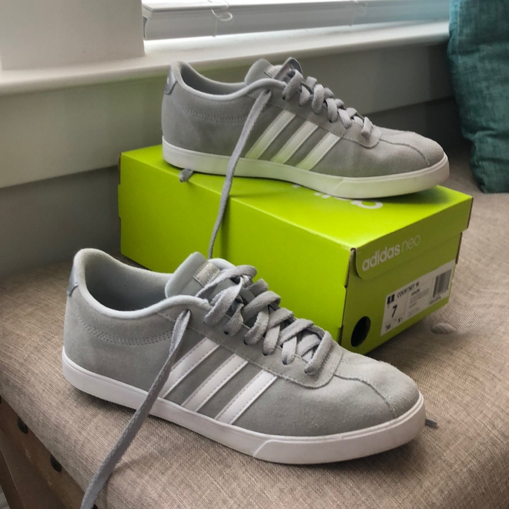 Adidas neo courtset women’s size 7.0